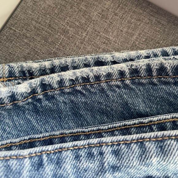 H&M High Rise Button Fly Jean, Light Wash, Women’s 16 - Picture 2 of 9